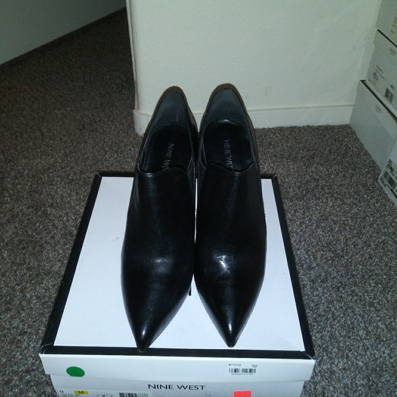 Heels - Picture 2 of 4